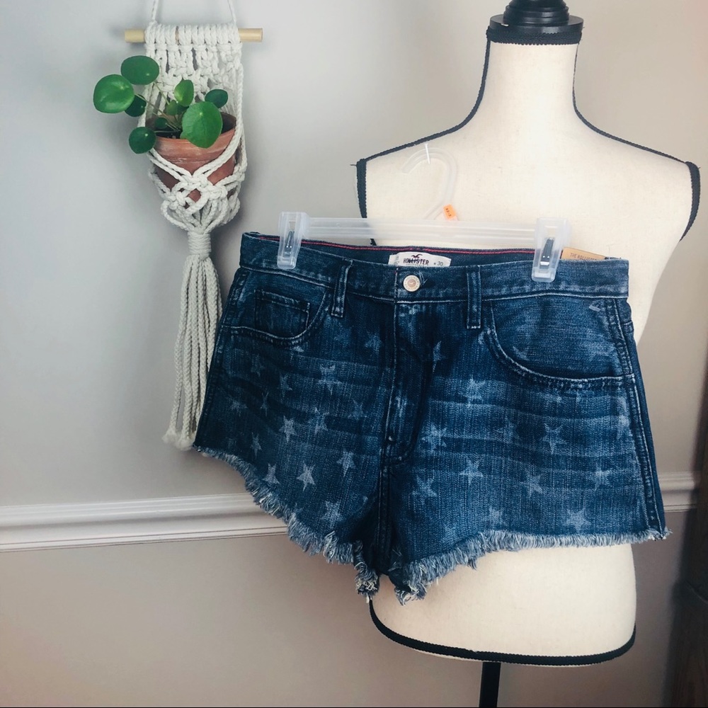 Hollister high rise festival jean shorts waist 30
